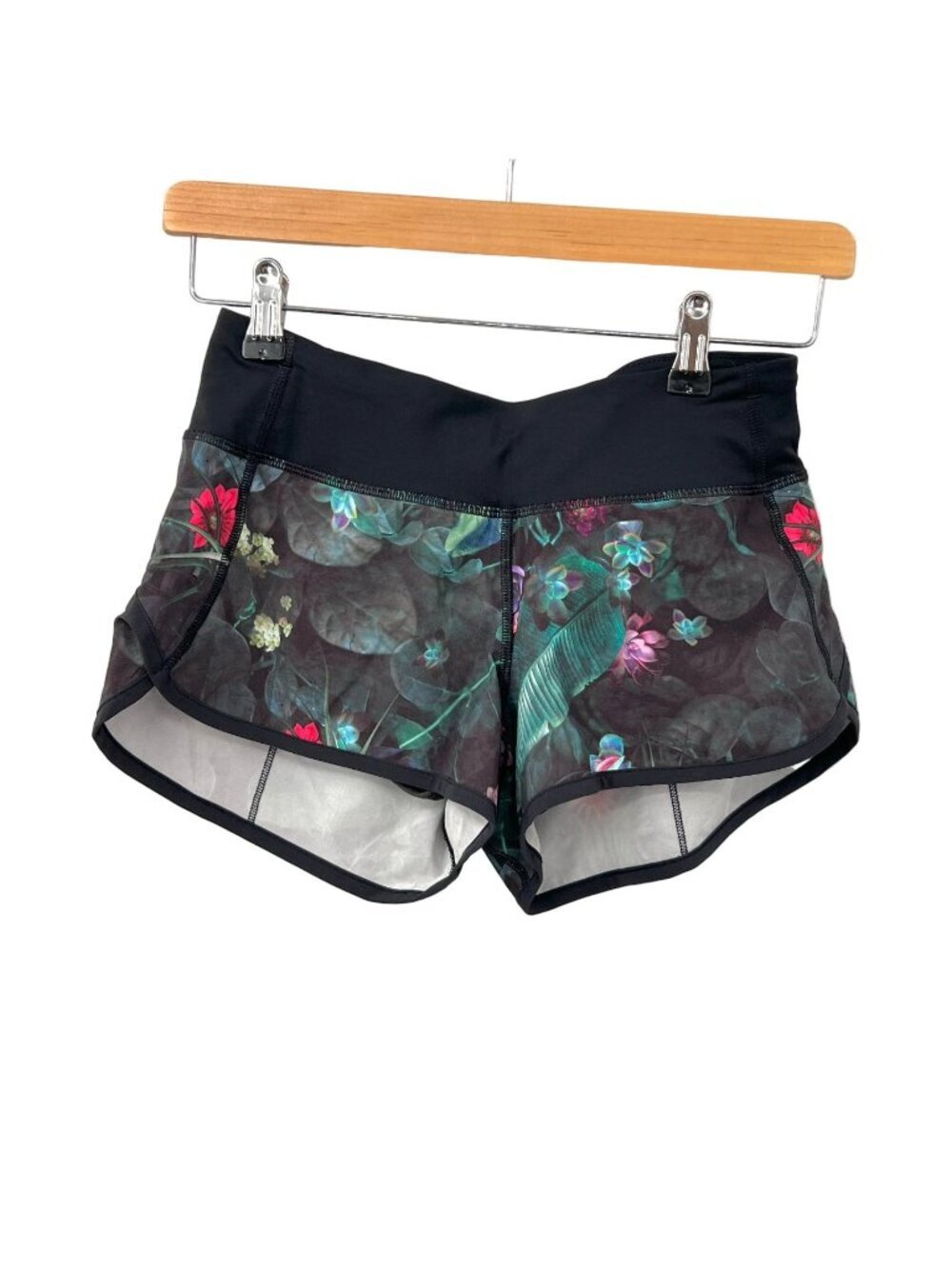 Lululemon Floral Speed Shorts
